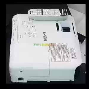 EPSON ProjectorModel name:  EB-x31Has  :  Bag&Remote Hardware interface: VGA, USB, HDMILa Price in Ethiopia